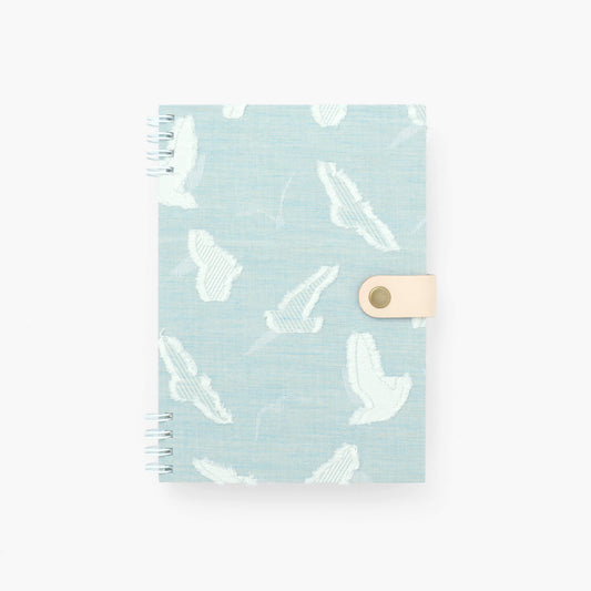 B6 notebook - IBAMOTO HONTEN/羽ばたき（うみねこ）