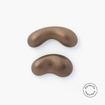〈Perfectly Imperfect〉Hasami pen rest - Kindei